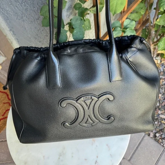 SOLD Celine Pebbled Calf Leather Cabas Drawstring Cuir Triomphe Tote - Picture 2 of 13